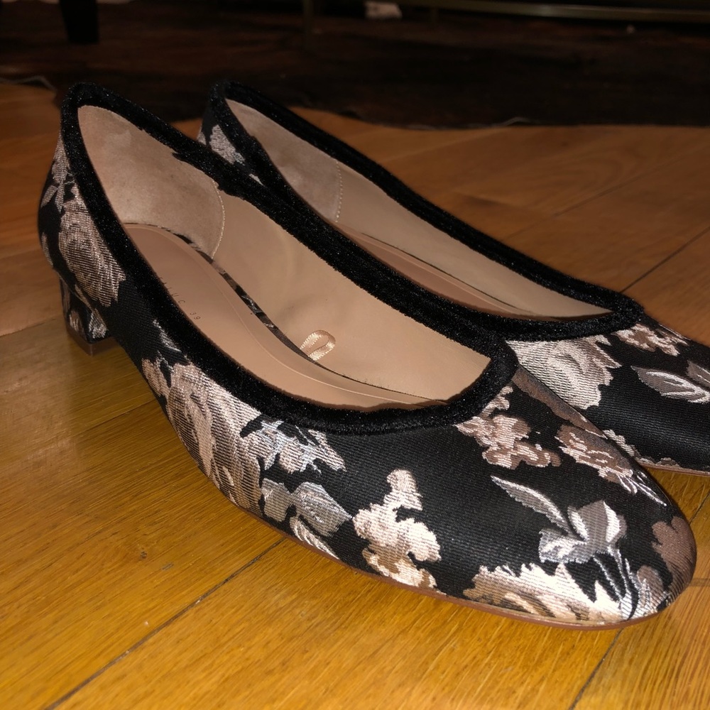 Zara Floral Low Heeled Flats